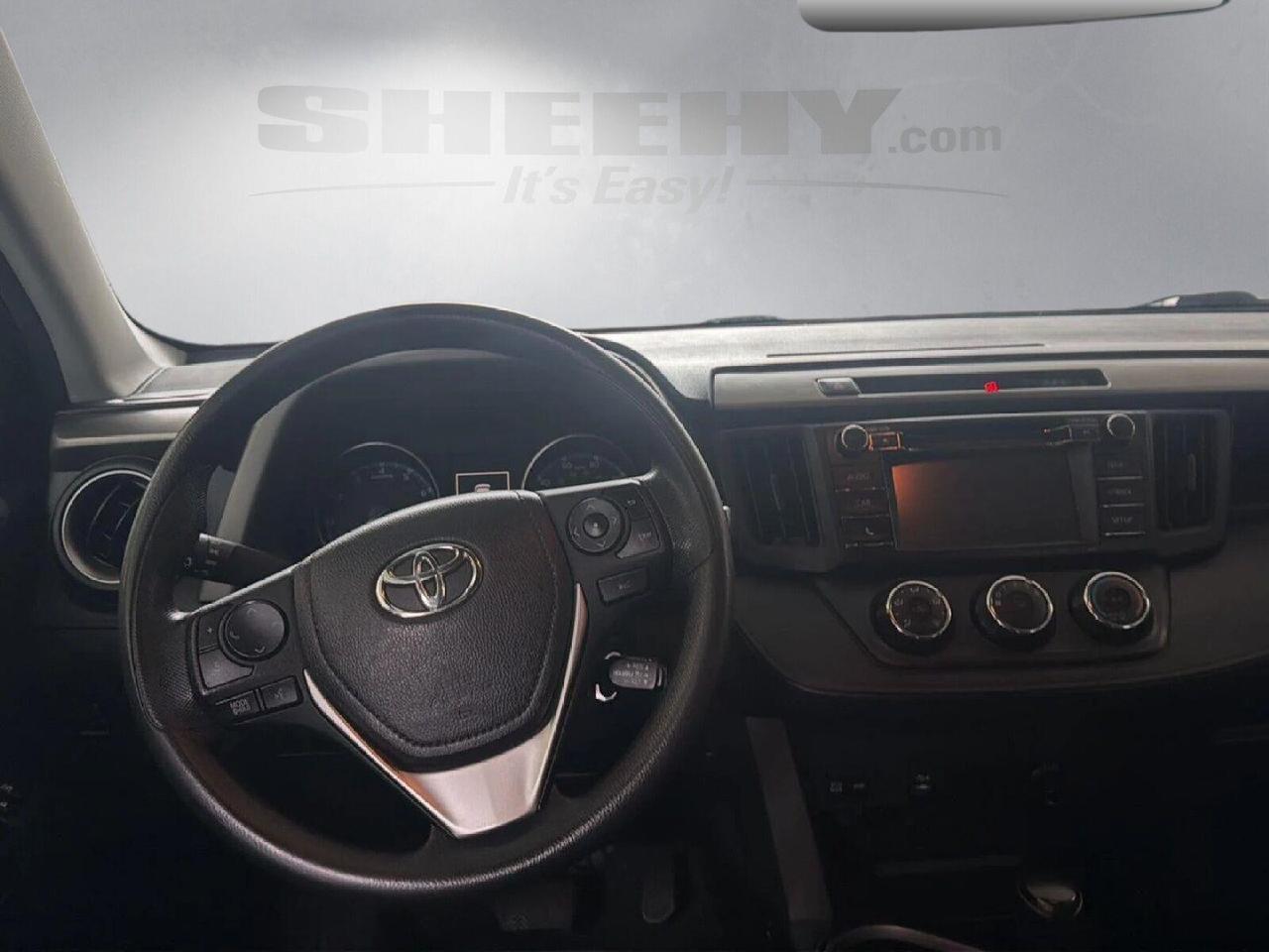 2018 TOYOTA TRUCK RAV4 LE FWD Gaithersburg MD