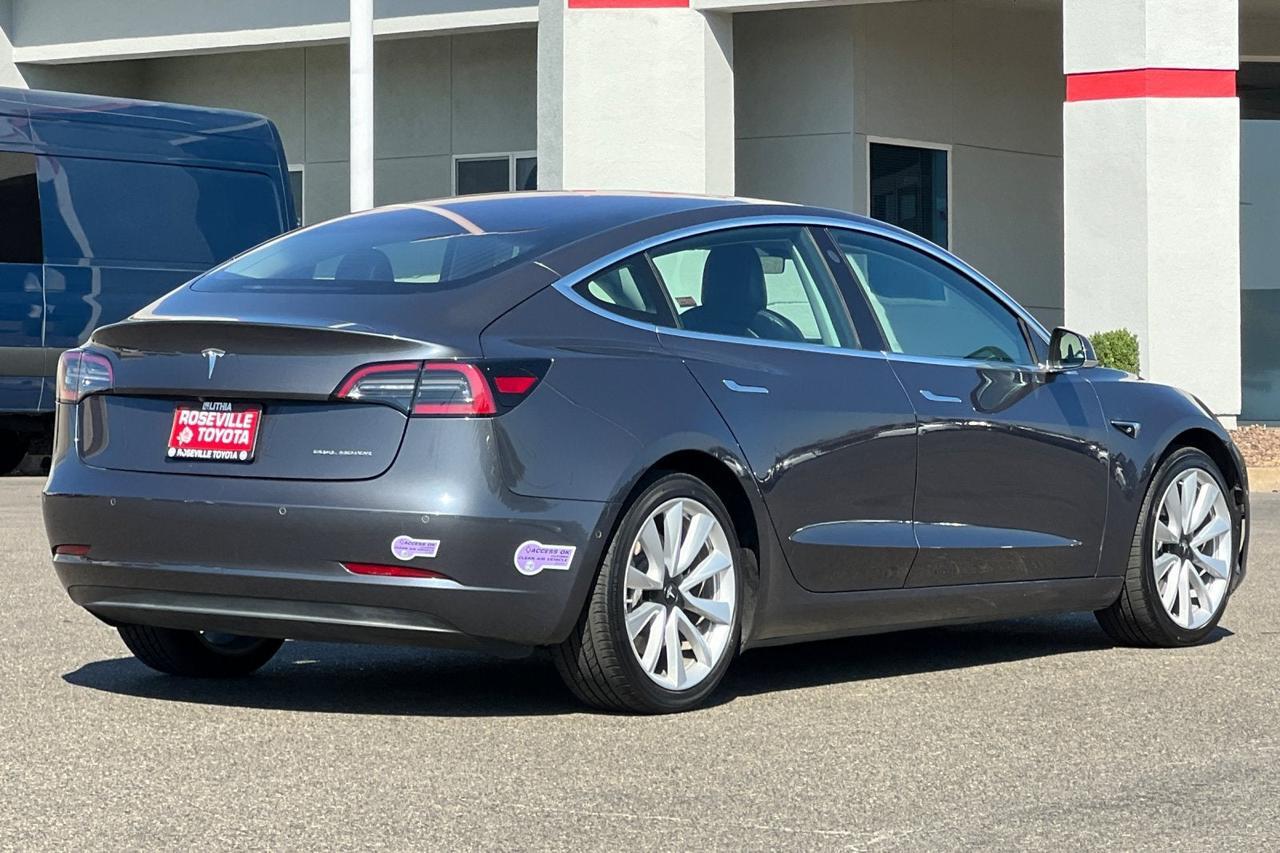 2018 Tesla Model 3 Base