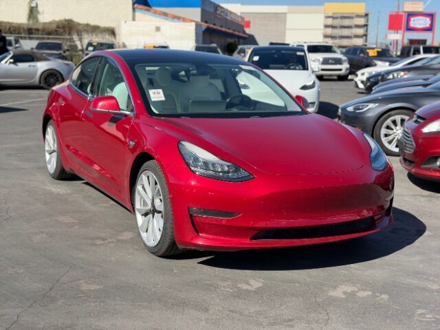 2018 Tesla Model 3 Long Range | Performance