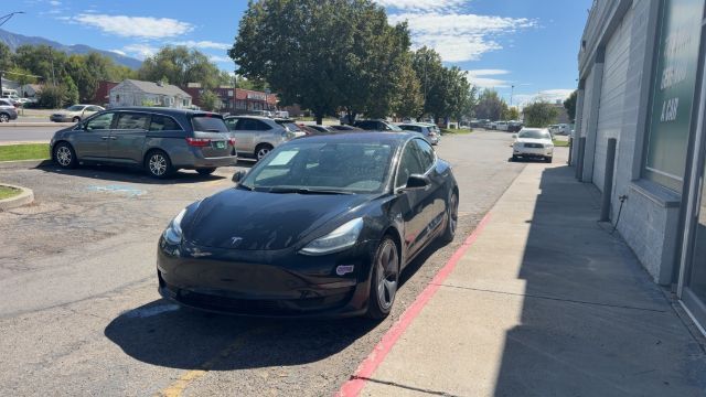 2018 Tesla Model 3 Long Range | Performance