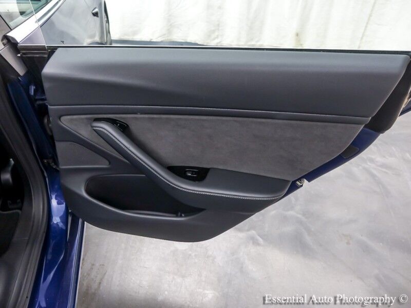 2018 Tesla Model 3 Long Range Battery AWD Willowbrook IL