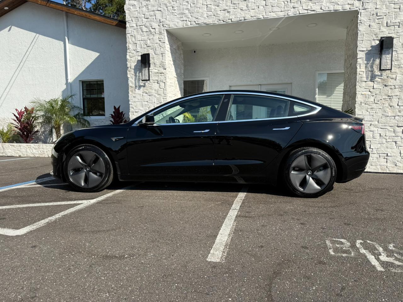 2018 Tesla Model 3 Long Range Battery RWD