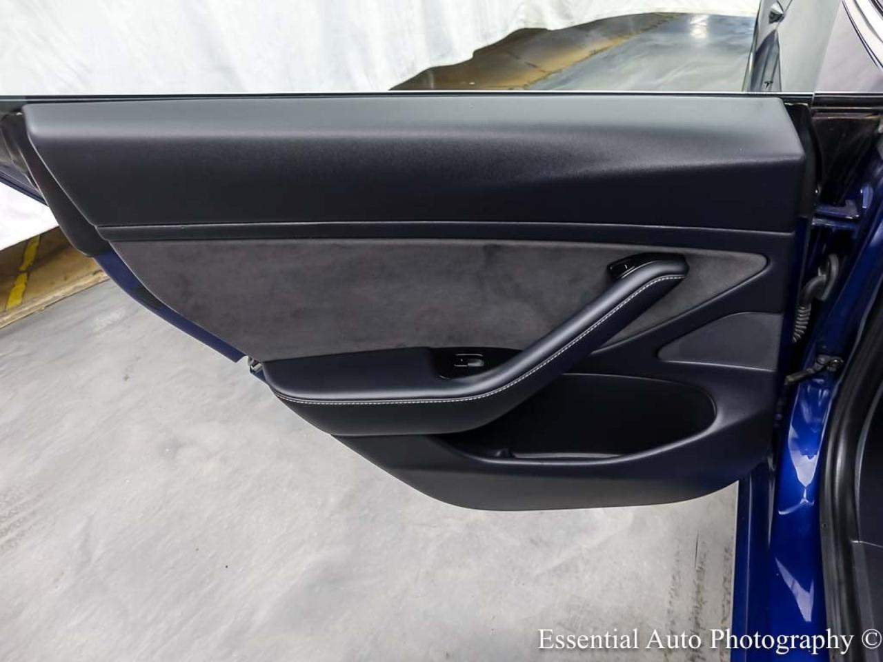 2018 Tesla Model 3 Long Range Battery Willowbrook IL