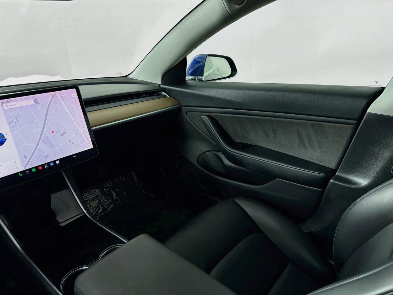 2018 Tesla Model 3 Long Range - Photo 21
