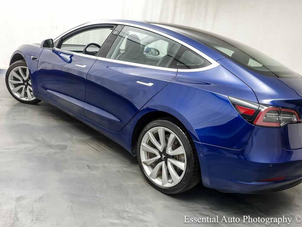 2018 Tesla Model 3 Long Range Battery Willowbrook IL