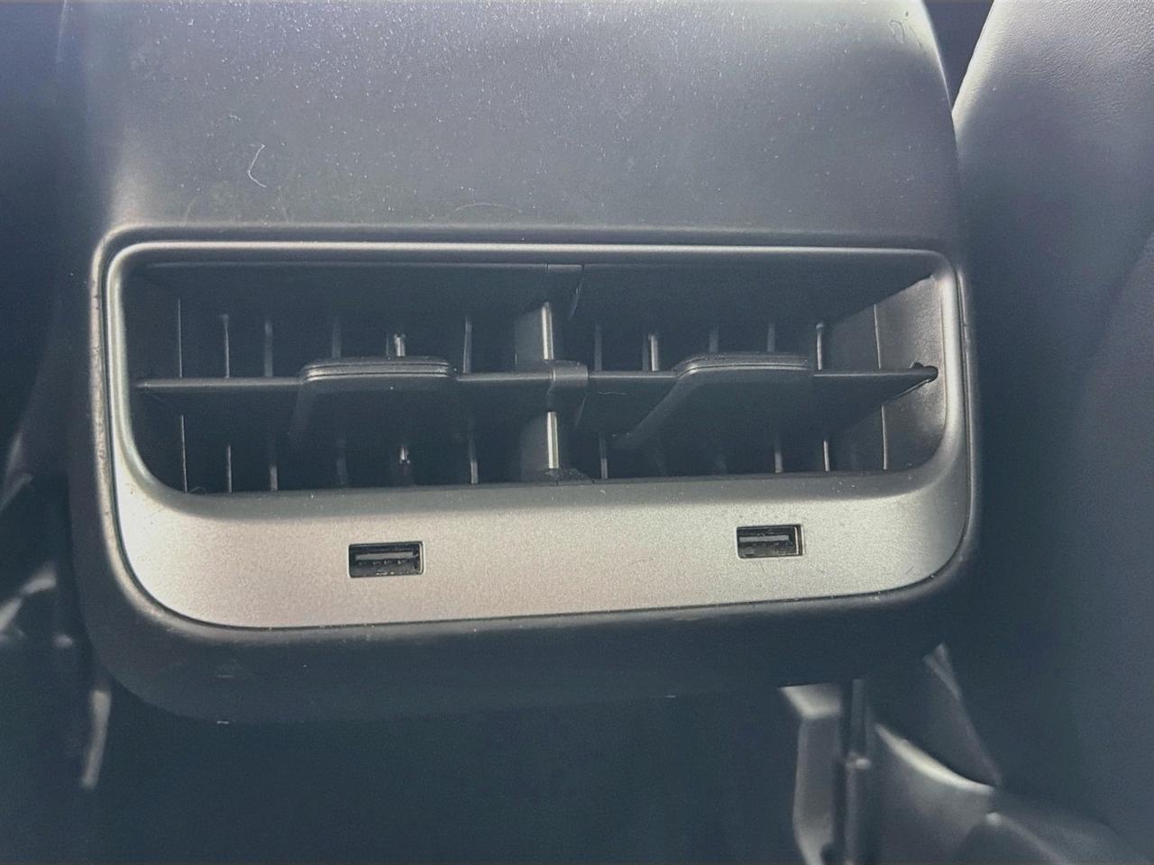 2018 Tesla Model 3 Long Range - Photo 23