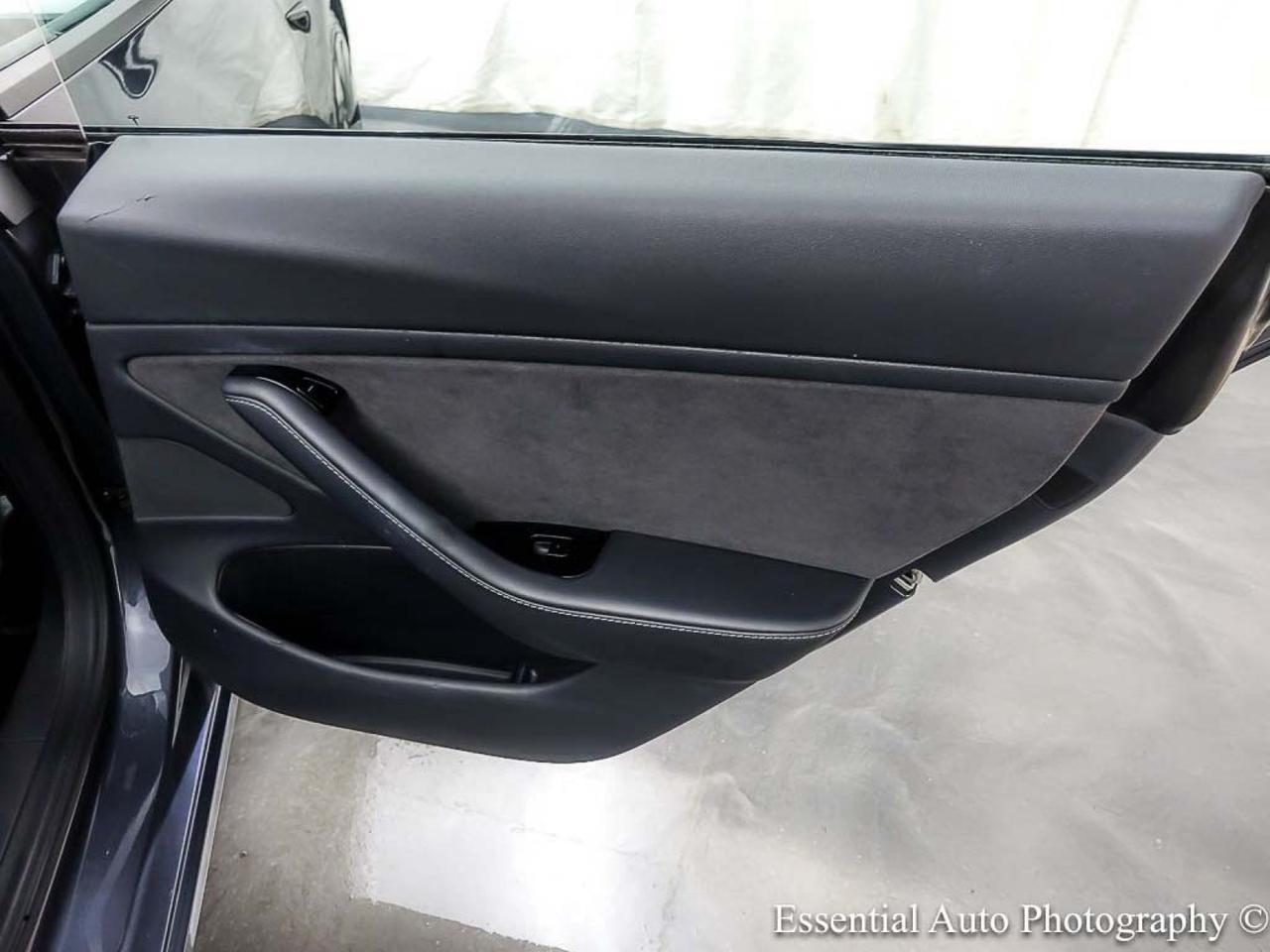 2018 Tesla Model 3 Long Range Battery Willowbrook IL
