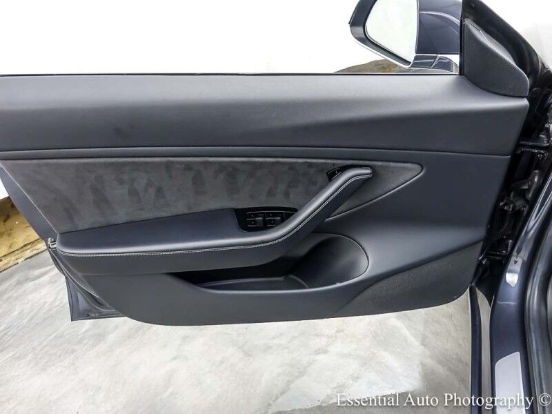 2018 Tesla Model 3 Long Range Battery Willowbrook IL