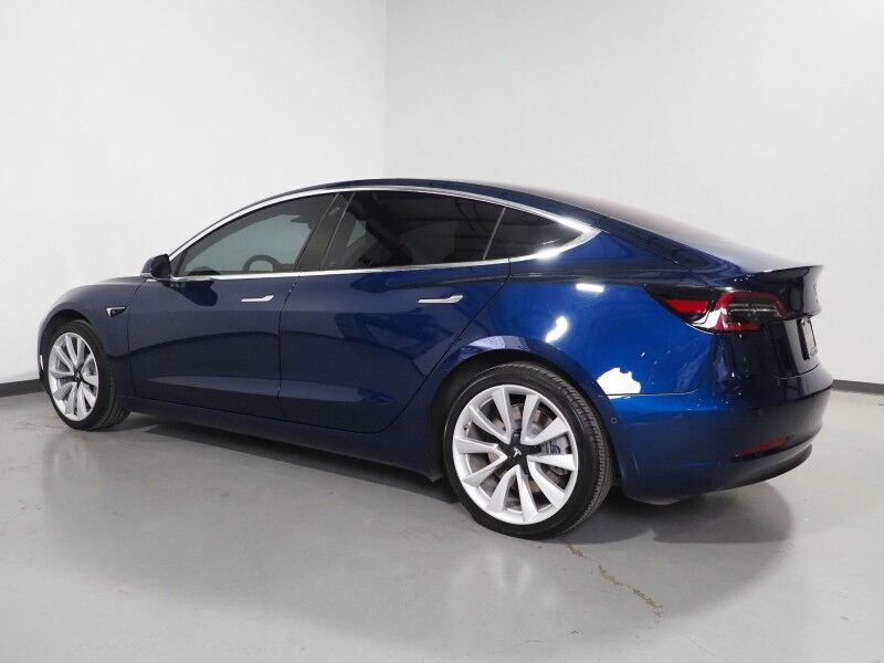 2018 Tesla Model 3 Long Range RWD *NAVIGATION, AUTOPILOT, BLIND SPOT & LANE KEEP ASSIST, COLLISION ALERT w/BRAKING, BACKUP-CAMERA, PANORAMA GLASS ROOF, HEATED SEATS, 19 INCH SPORT WHEELS, BLUETOOTH Round Rock TX