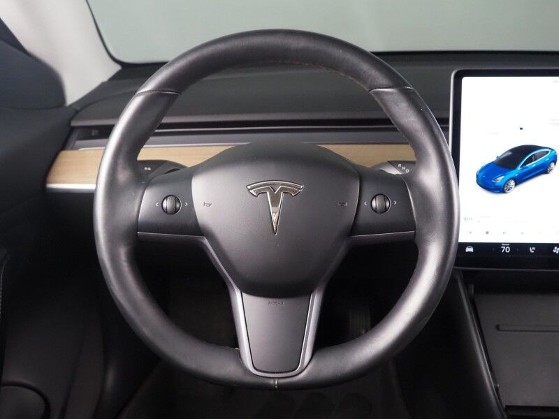 2018 Tesla Model 3 Long Range RWD *NAVIGATION, AUTOPILOT, BLIND SPOT & LANE KEEP ASSIST, COLLISION ALERT w/BRAKING, BACKUP-CAMERA, PANORAMA GLASS ROOF, HEATED SEATS, 19 INCH SPORT WHEELS, BLUETOOTH Round Rock TX