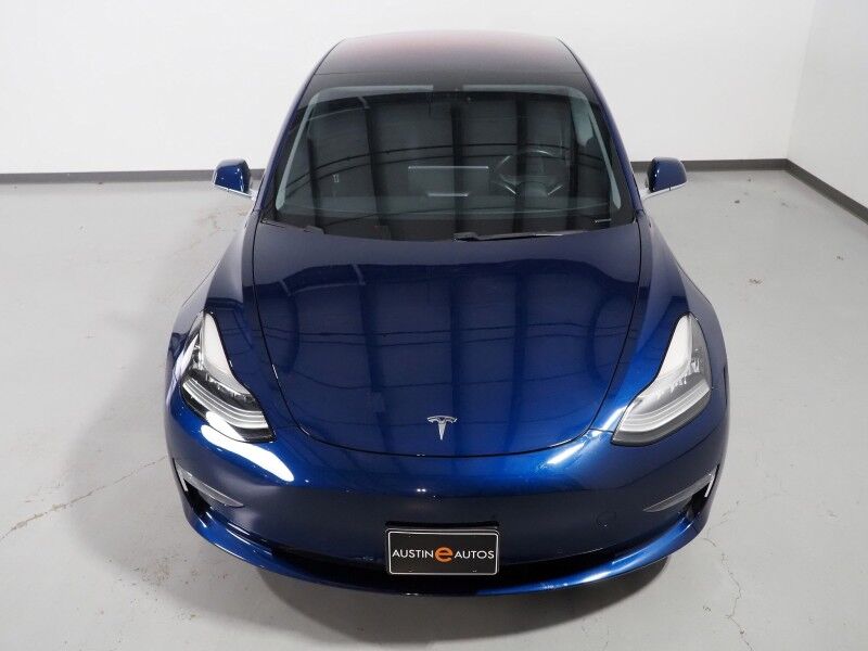 2018 Tesla Model 3 Long Range RWD *NAVIGATION, AUTOPILOT, BLIND SPOT & LANE KEEP ASSIST, COLLISION ALERT w/BRAKING, BACKUP-CAMERA, PANORAMA GLASS ROOF, HEATED SEATS, 19 INCH SPORT WHEELS, BLUETOOTH Round Rock TX