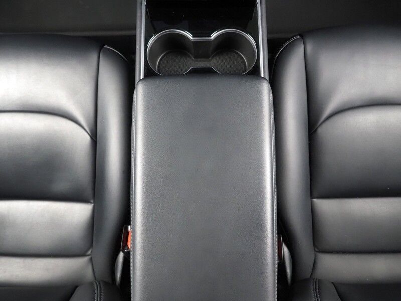 2018 Tesla Model 3 Long Range RWD *NAVIGATION, AUTOPILOT, BLIND SPOT & LANE KEEP ASSIST, COLLISION ALERT w/BRAKING, BACKUP-CAMERA, PANORAMA GLASS ROOF, HEATED SEATS, 19 INCH SPORT WHEELS, BLUETOOTH Round Rock TX