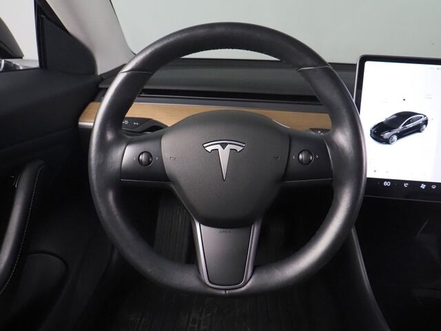 2018 Tesla Model 3 Long Range RWD *NAVIGATION, BLIND SPOT & LANE KEEP ASSIST, COLLISION ALERT w/BRAKING, BACKUP-CAMERA, PANORAMA GLASS ROOF, HEATED SEATS, 19 INCH SPORT WHEELS, BLUETOOTH Round Rock TX