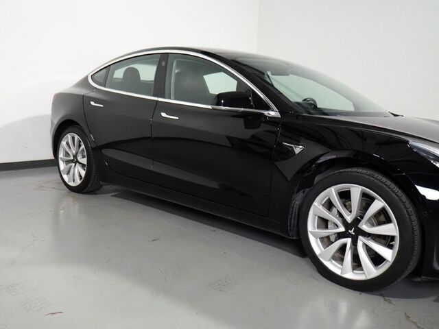 2018 Tesla Model 3 Long Range RWD *NAVIGATION, BLIND SPOT & LANE KEEP ASSIST, COLLISION ALERT w/BRAKING, BACKUP-CAMERA, PANORAMA GLASS ROOF, HEATED SEATS, 19 INCH SPORT WHEELS, BLUETOOTH Round Rock TX