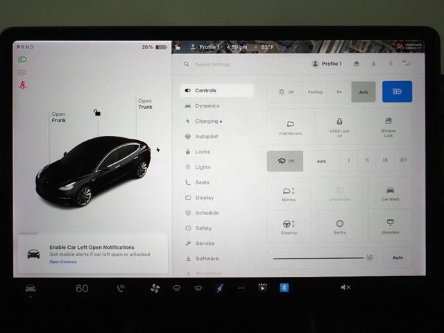 2018 Tesla Model 3 Long Range RWD *NAVIGATION, BLIND SPOT & LANE KEEP ASSIST, COLLISION ALERT w/BRAKING, BACKUP-CAMERA, PANORAMA GLASS ROOF, HEATED SEATS, 19 INCH SPORT WHEELS, BLUETOOTH Round Rock TX