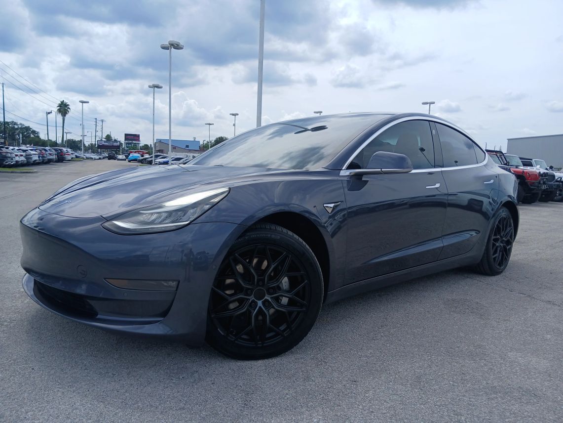 2018 Tesla Model 3 Long Range Sedan 4D