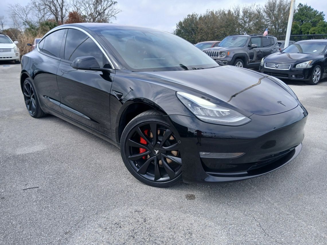 2018 Tesla Model 3 Long Range Sedan 4D