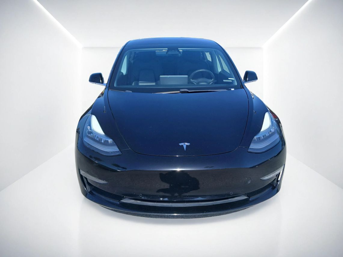 2018 Tesla Model 3 Long Range Sedan 4D