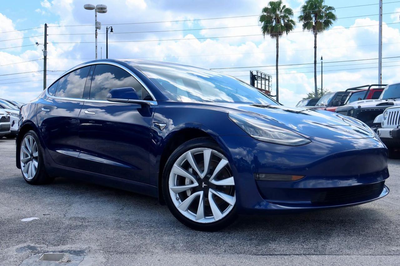 2018 Tesla Model 3 Long Range Sedan 4D