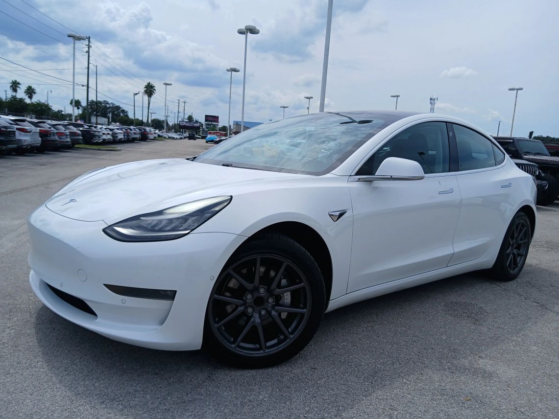 2018 Tesla Model 3 Long Range Sedan 4D
