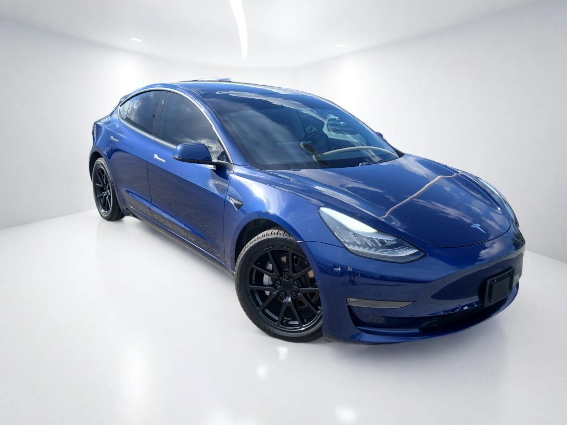 2018 Tesla Model 3 Long Range Sedan 4D