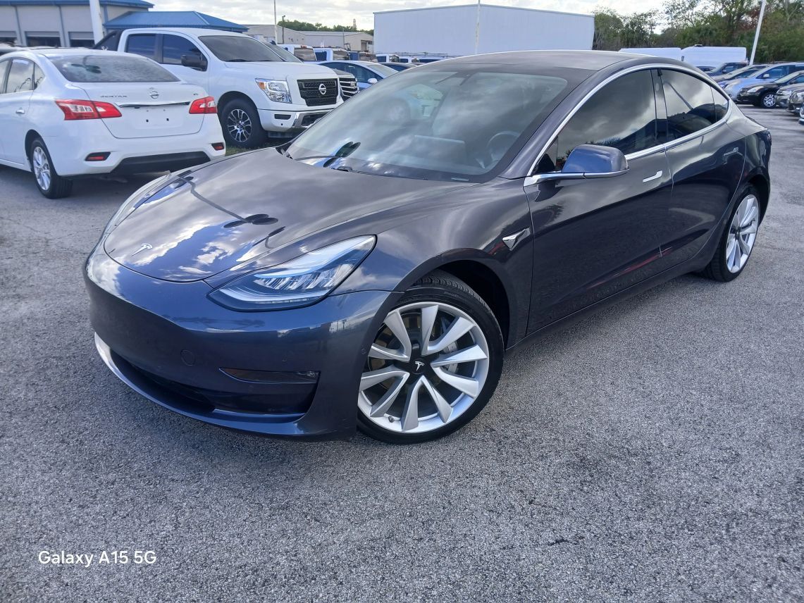 2018 Tesla Model 3 Long Range Sedan 4D