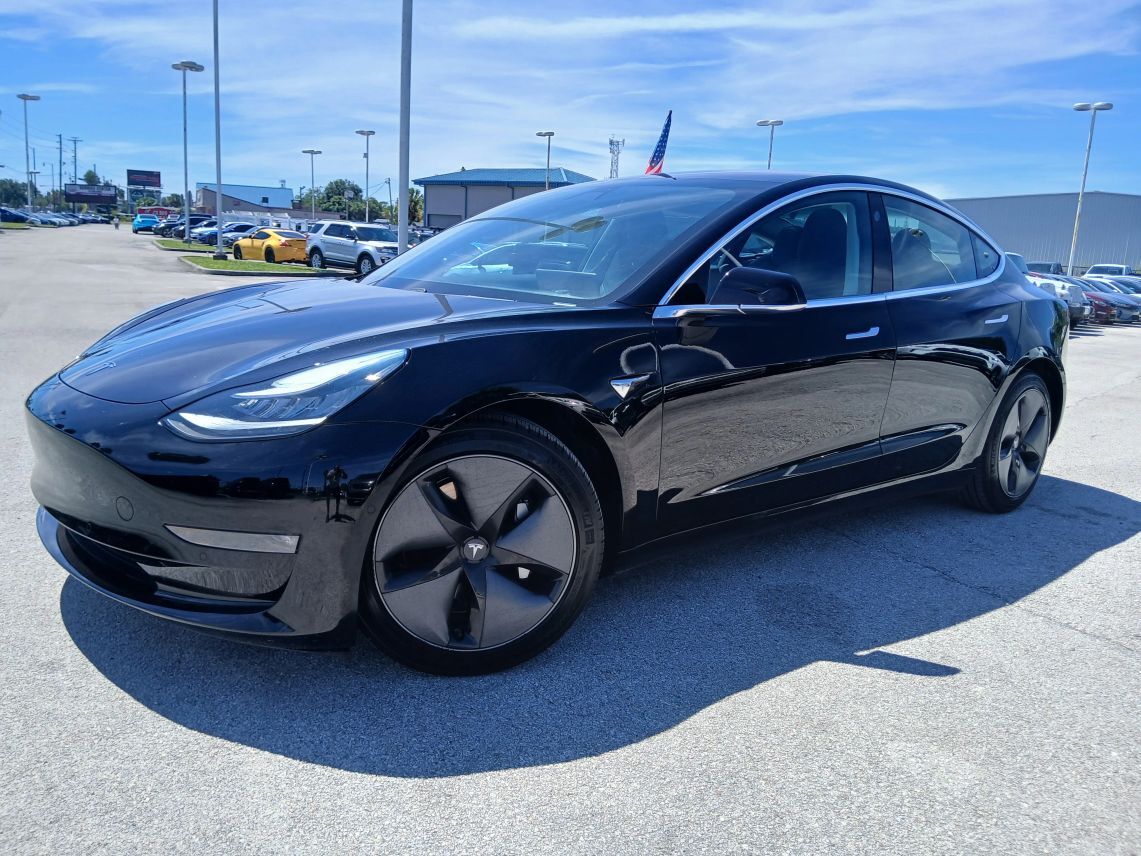 2018 Tesla Model 3 Long Range Sedan 4D