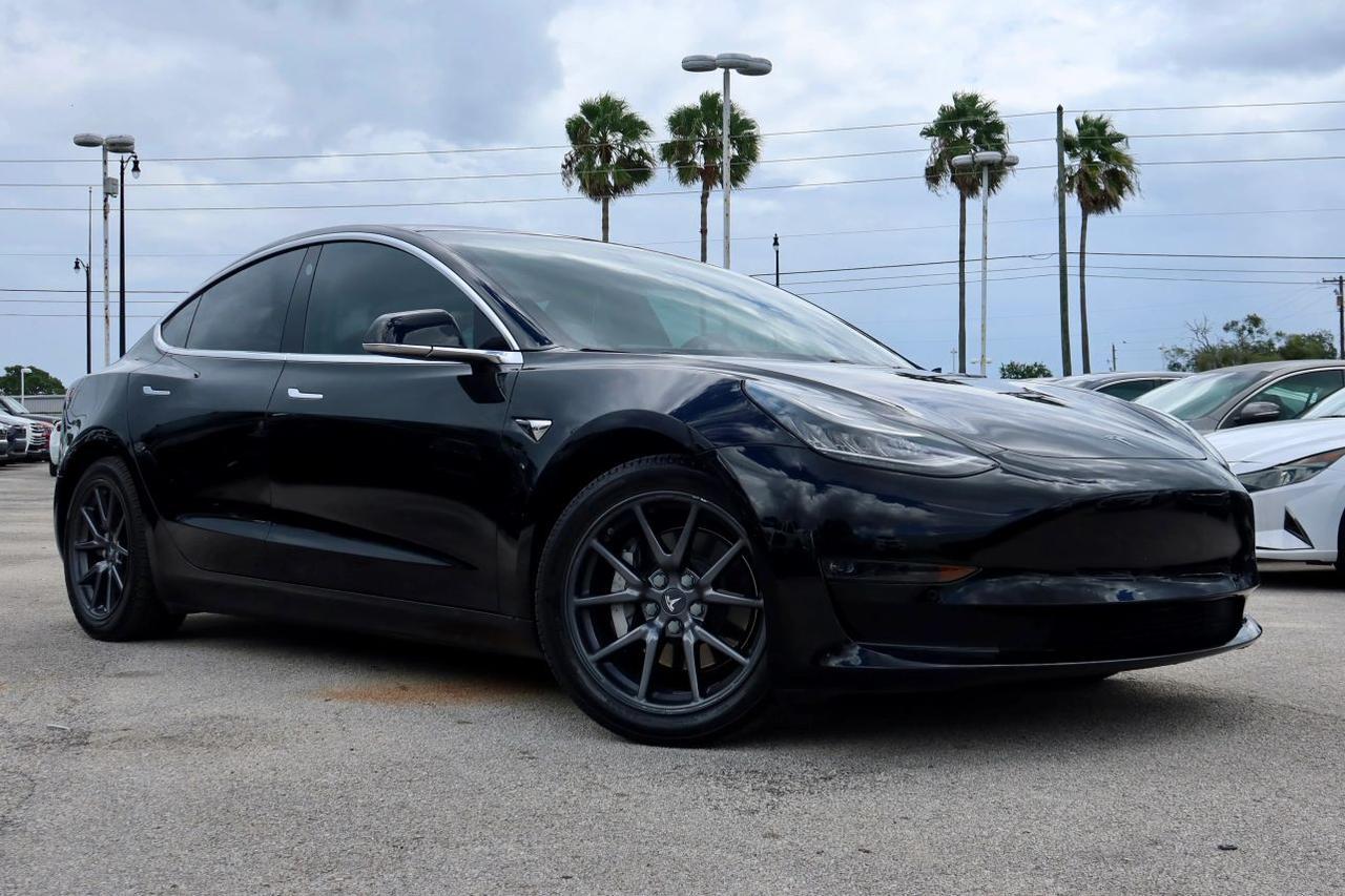 2018 Tesla Model 3 Long Range Sedan 4D