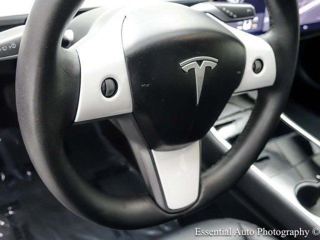 2018 Tesla Model 3 Long Range Willowbrook IL