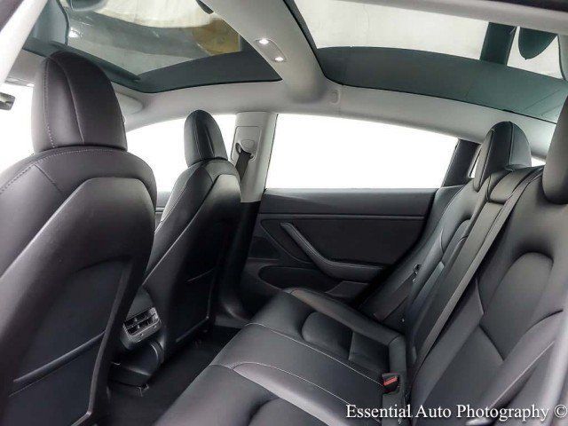 2018 Tesla Model 3 Long Range Willowbrook IL