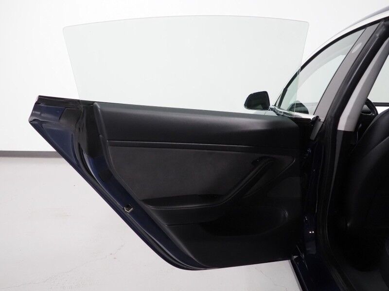 2018 Tesla Model 3 Mid Range RWD *FULL SELF-DRIVING ENABLED, AUTOPILOT, NAVIGATION, SAEFTY ALERTS, ADAPTIVE CRUISE, BACKUP-CAMERA, PANORAMA GLASS ROOF, HEATED SEATS, BLUETOOTH Round Rock TX