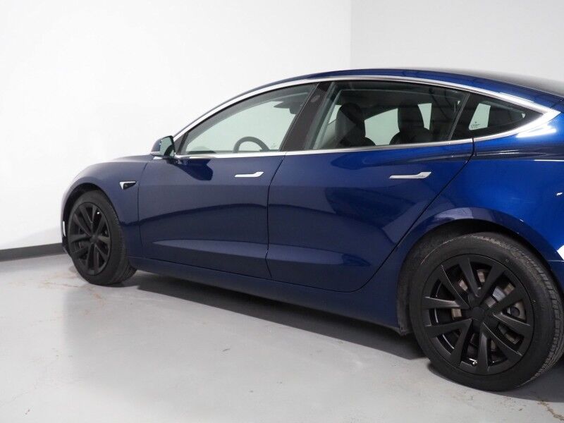 2018 Tesla Model 3 Mid Range RWD *FULL SELF-DRIVING ENABLED, AUTOPILOT, NAVIGATION, SAEFTY ALERTS, ADAPTIVE CRUISE, BACKUP-CAMERA, PANORAMA GLASS ROOF, HEATED SEATS, BLUETOOTH Round Rock TX