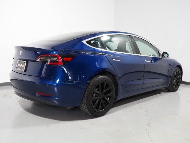 2018 Tesla Model 3 Mid Range RWD *FULL SELF-DRIVING ENABLED, AUTOPILOT, NAVIGATION, SAEFTY ALERTS, ADAPTIVE CRUISE, BACKUP-CAMERA, PANORAMA GLASS ROOF, HEATED SEATS, BLUETOOTH Round Rock TX