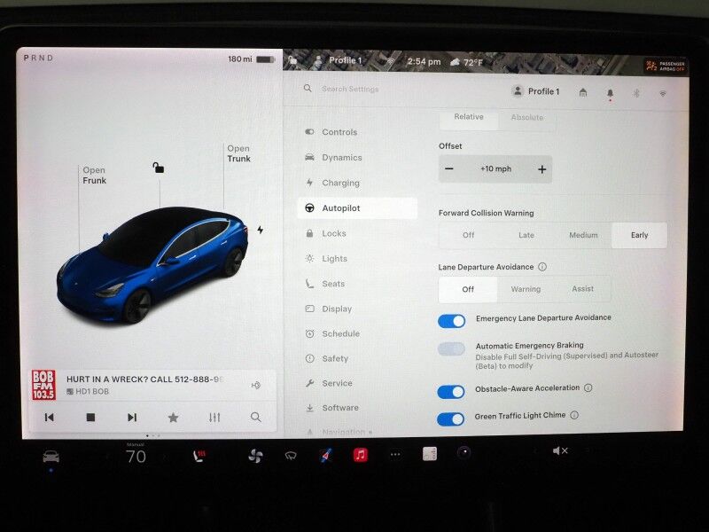 2018 Tesla Model 3 Mid Range RWD *FULL SELF-DRIVING ENABLED, AUTOPILOT, NAVIGATION, SAEFTY ALERTS, ADAPTIVE CRUISE, BACKUP-CAMERA, PANORAMA GLASS ROOF, HEATED SEATS, BLUETOOTH Round Rock TX