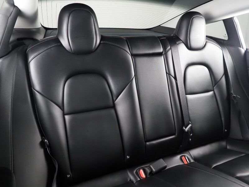 2018 Tesla Model 3 Mid Range RWD *FULL SELF-DRIVING ENABLED, AUTOPILOT, NAVIGATION, SAEFTY ALERTS, ADAPTIVE CRUISE, BACKUP-CAMERA, PANORAMA GLASS ROOF, HEATED SEATS, BLUETOOTH Round Rock TX