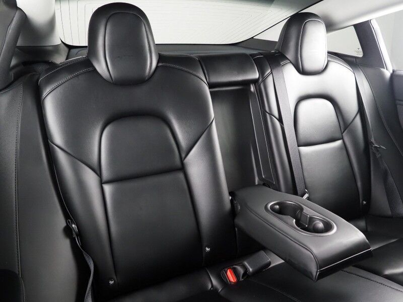 2018 Tesla Model 3 Mid Range RWD *FULL SELF-DRIVING ENABLED, AUTOPILOT, NAVIGATION, SAEFTY ALERTS, ADAPTIVE CRUISE, BACKUP-CAMERA, PANORAMA GLASS ROOF, HEATED SEATS, BLUETOOTH Round Rock TX