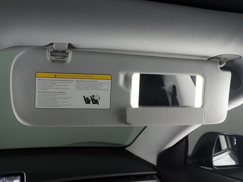 2018 Tesla Model 3 Mid Range RWD *NAVIGATION, BLIND SPOT & LANE KEEP ASSIST, COLLISION ALERT w/BRAKING, BACKUP-CAMERA, PANORAMA GLASS ROOF, HEATED SEATS, ALLOY WHEELS, BLUETOOTH PHONE & AUDIO Round Rock TX