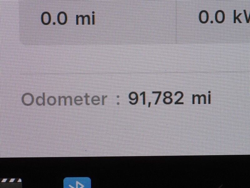 2018 Tesla Model 3 Mid Range RWD *NAVIGATION, BLIND SPOT & LANE KEEP ASSIST, COLLISION ALERT w/BRAKING, BACKUP-CAMERA, PANORAMA GLASS ROOF, HEATED SEATS, ALLOY WHEELS, BLUETOOTH PHONE & AUDIO Round Rock TX