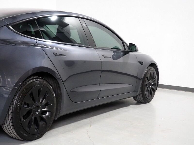 2018 Tesla Model 3 Mid Range RWD *NAVIGATION, BLIND SPOT & LANE KEEP ASSIST, COLLISION ALERT w/BRAKING, BACKUP-CAMERA, PANORAMA GLASS ROOF, HEATED SEATS, ALLOY WHEELS, BLUETOOTH PHONE & AUDIO Round Rock TX