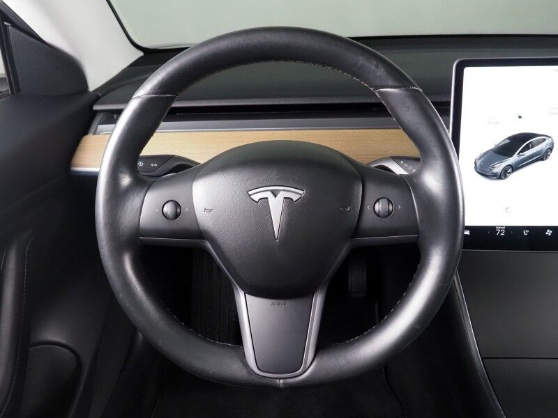 2018 Tesla Model 3 Mid Range RWD *NAVIGATION, BLIND SPOT & LANE KEEP ASSIST, COLLISION ALERT w/BRAKING, BACKUP-CAMERA, PANORAMA GLASS ROOF, HEATED SEATS, ALLOY WHEELS, BLUETOOTH PHONE & AUDIO Round Rock TX