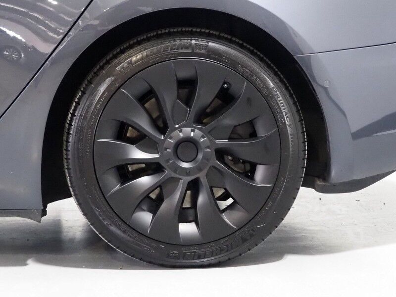 2018 Tesla Model 3 Mid Range RWD *NAVIGATION, BLIND SPOT & LANE KEEP ASSIST, COLLISION ALERT w/BRAKING, BACKUP-CAMERA, PANORAMA GLASS ROOF, HEATED SEATS, ALLOY WHEELS, BLUETOOTH PHONE & AUDIO Round Rock TX