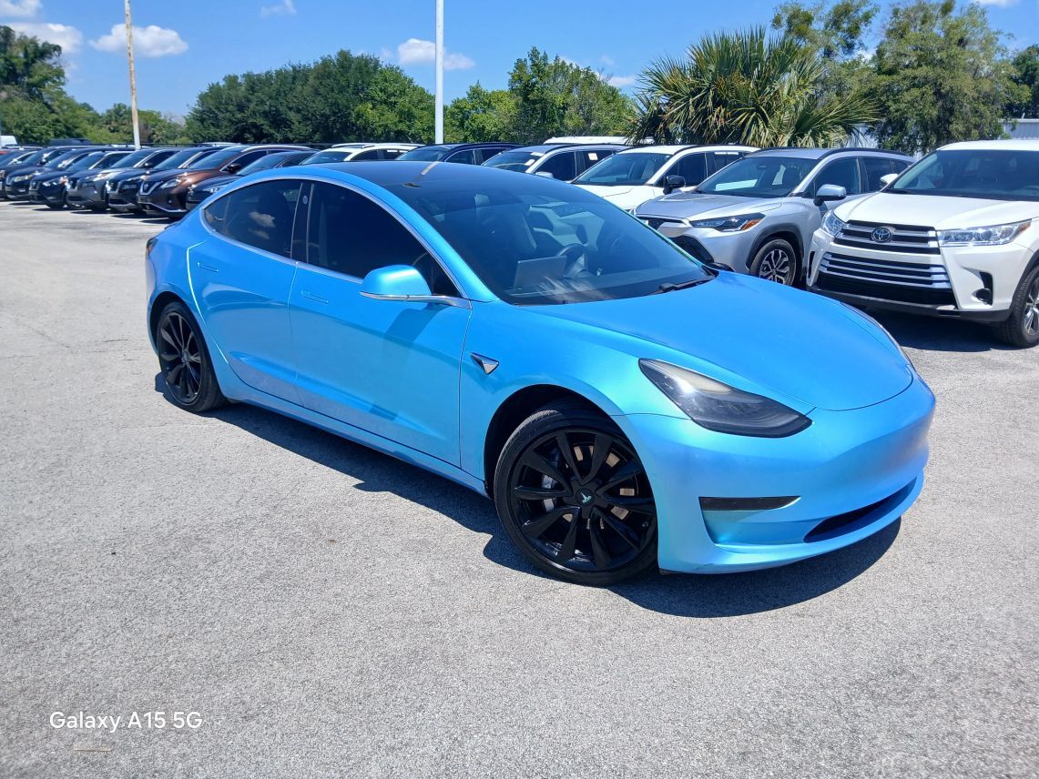 2018 Tesla Model 3 Mid Range Sedan 4D