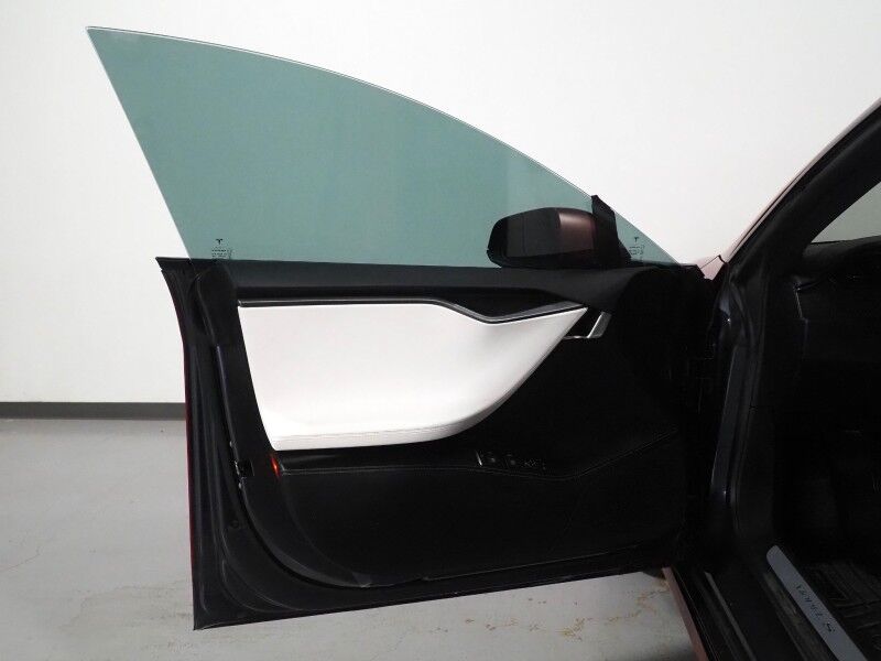 2018 Tesla Model S 75D AWD *FULL SELF-DRIVING ENABLED, AUTOPILOT, NAVIGATION, SAFETY ALERTS, ADAPTIVE CRUISE, BACKUP-CAMERA, PANORAMA GLASS ROOF, HEATED SEATS/STEERING, 19 INCH WHEELS Round Rock TX