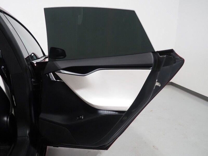 2018 Tesla Model S 75D AWD *FULL SELF-DRIVING ENABLED, AUTOPILOT, NAVIGATION, SAFETY ALERTS, ADAPTIVE CRUISE, BACKUP-CAMERA, PANORAMA GLASS ROOF, HEATED SEATS/STEERING, 19 INCH WHEELS Round Rock TX