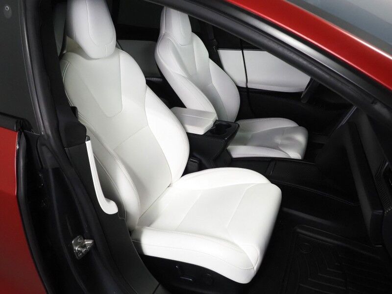 2018 Tesla Model S 75D AWD *FULL SELF-DRIVING ENABLED, AUTOPILOT, NAVIGATION, SAFETY ALERTS, ADAPTIVE CRUISE, BACKUP-CAMERA, PANORAMA GLASS ROOF, HEATED SEATS/STEERING, 19 INCH WHEELS