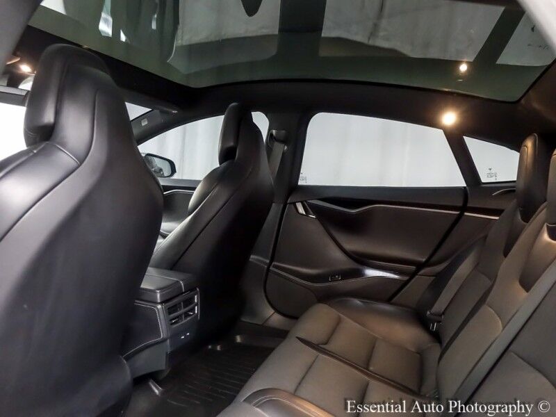 2018 Tesla Model S 75D PRICE INCLUDES THE $4000 FED EV TAX CREDIT Willowbrook IL
