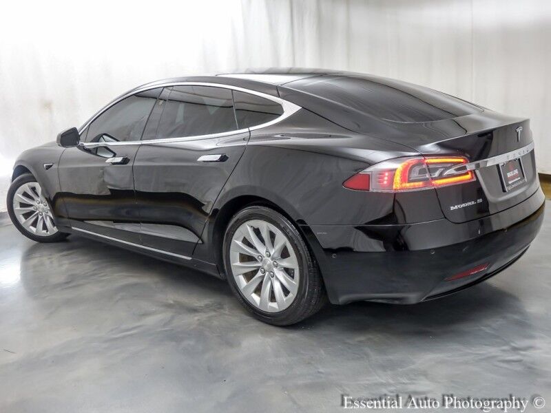 2018 Tesla Model S 75D PRICE INCLUDES THE $4000 FED EV TAX CREDIT Willowbrook IL