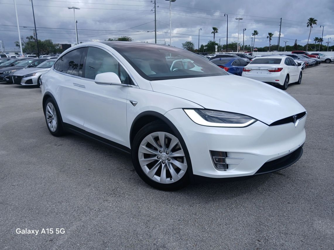 2018 Tesla Model X 100D Sport Utility 4D