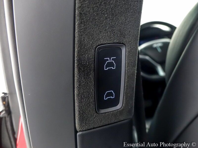 2018 Tesla Model X 75D 6 SEATER!! Willowbrook IL