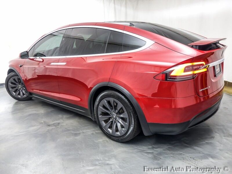 2018 Tesla Model X 75D PRICE INCLUDES THE $4000 FED EV TAX CREDIT. YOU MUST QUALIF Willowbrook IL